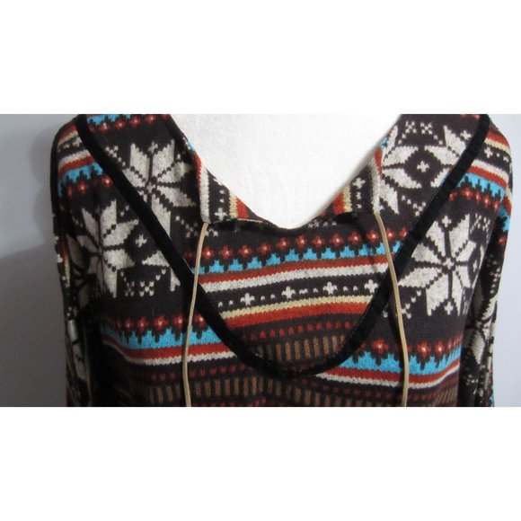 Earthbound Trading One Size Southwestern Snowflake Boho Tassel Poncho - Picture 2 of 6